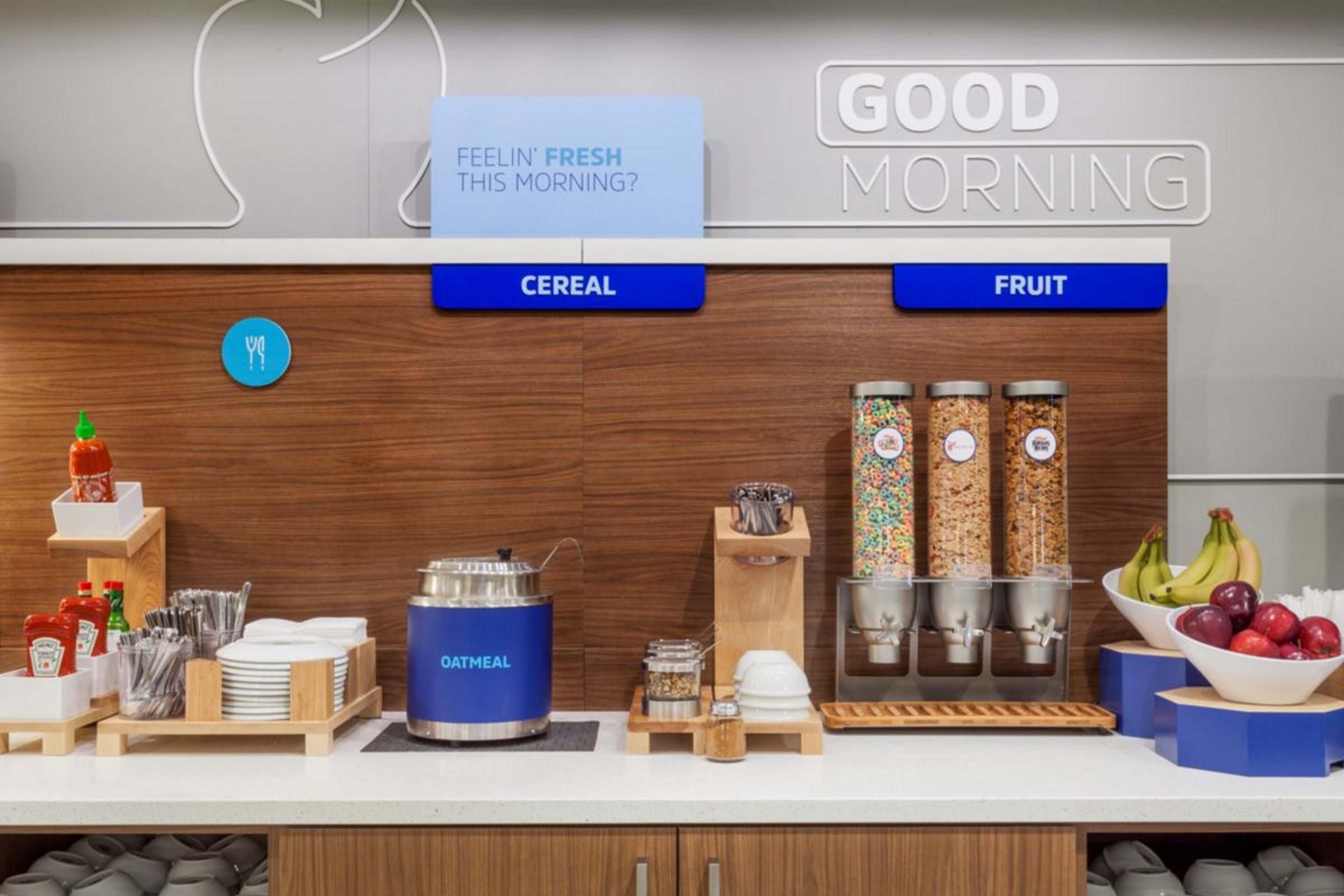 Holiday Inn Express Hotel And Suites Orange, An Ihg Hotel Экстерьер фото